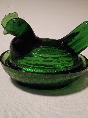 Miniature Green Glass Hen on Nest Salt Cellar Covered Dish Made in Taiwan